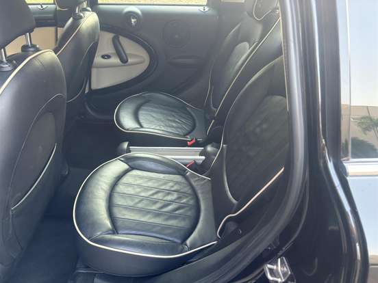 MINI-COUNTRYMAN-2011