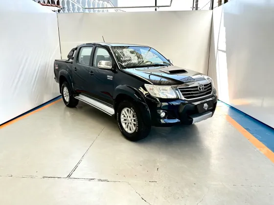 TOYOTA HILUX 3.0 SRV 4X4 CD 16V TURBO INTERCOOLER DIESEL 4P AUTOMÁTICO