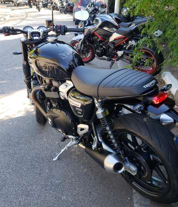 TRIUMPH-SPEED TWIN-2020