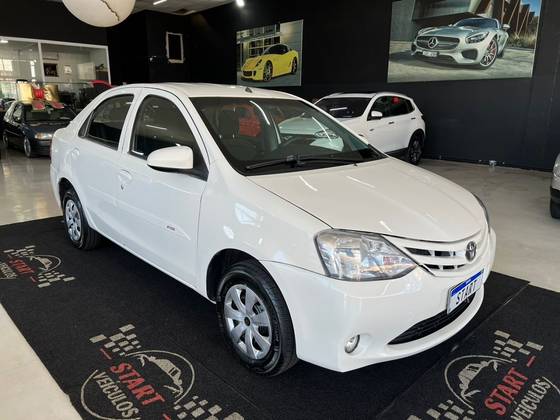 TOYOTA ETIOS 1.5 X SEDAN 16V FLEX 4P MANUAL