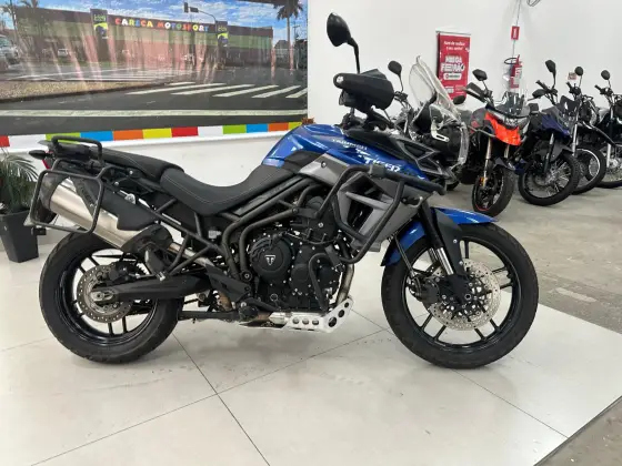 TRIUMPH TIGER 800 XRX 