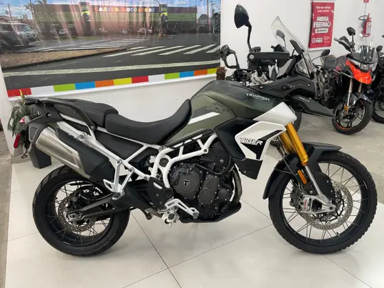 TRIUMPH TIGER 900 RALLY 