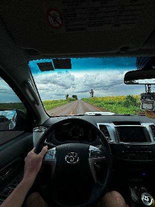 TOYOTA-HILUX-2014