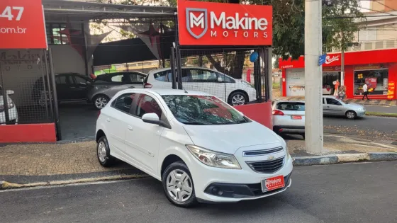 CHEVROLET ONIX 1.0 MPFI LT 8V FLEX 4P MANUAL