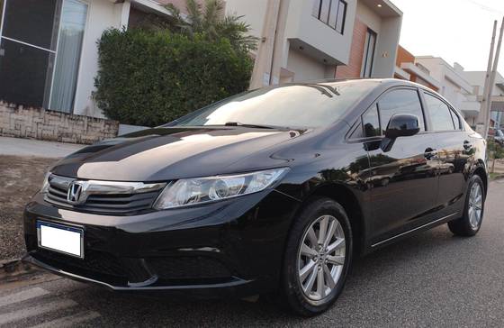 HONDA CIVIC 1.8 LXS 16V FLEX 4P MANUAL