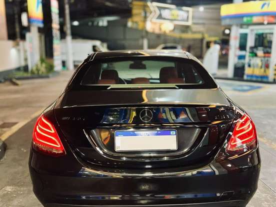 MERCEDES-BENZ-C 180-1.6 CGI AVANTGARDE 16V TURBO GASOLINA 4P AUTOMÁTICO MERCEDES-BENZ-C 180-2015