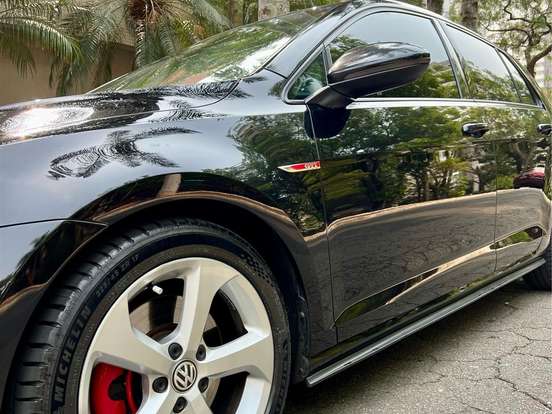VOLKSWAGEN-GOLF-2.0 TSI GTI 16V TURBO GASOLINA 4P AUTOMÁTICO VOLKSWAGEN-GOLF-2017