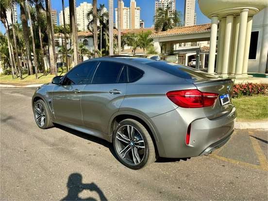 BMW-X6-4.4 M 4X4 COUPÉ V8 32V BI-TURBO GASOLINA 4P AUTOMÁTICO BMW-X6-2018