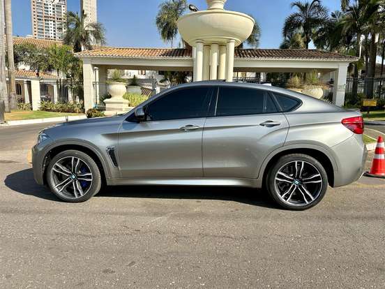 BMW-X6-4.4 M 4X4 COUPÉ V8 32V BI-TURBO GASOLINA 4P AUTOMÁTICO BMW-X6-2018