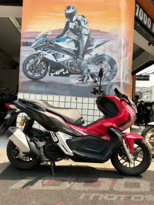 HONDA ADV 