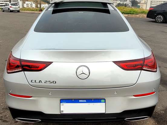 MERCEDES-BENZ-CLA 250-2.0 CGI GASOLINA 7G-DCT MERCEDES-BENZ-CLA 250-2023