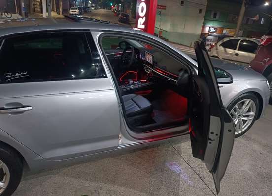 AUDI-A4-2016
