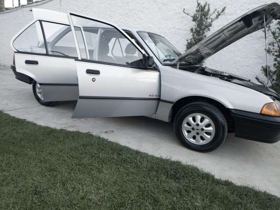 CHEVROLET-MONZA-2.0 EFI GL 8V ÁLCOOL 4P MANUAL CHEVROLET-MONZA-1994