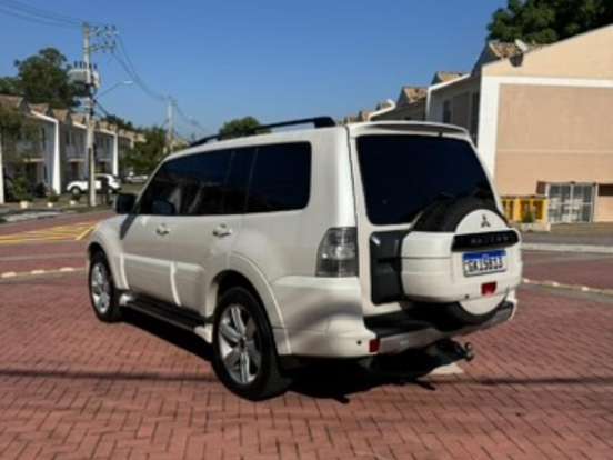 MITSUBISHI-PAJERO FULL-3.2 HPE 4X4 16V TURBO INTERCOOLER DIESEL 4P AUTOMÁTICO MITSUBISHI-PAJERO FULL-2013