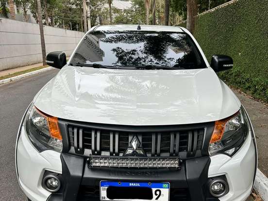 MITSUBISHI-L200 TRITON-2.4 16V TURBO DIESEL SPORT GLX CD 4P 4X4 MANUAL MITSUBISHI-L200 TRITON-2020