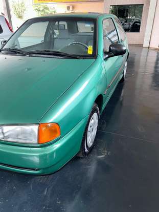 VOLKSWAGEN-GOL-1997
