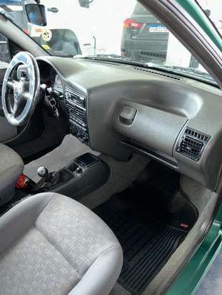 VOLKSWAGEN-GOL-1997