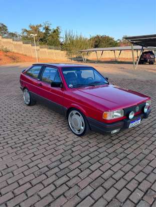 VOLKSWAGEN-GOL-1994