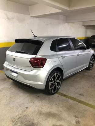 VOLKSWAGEN-POLO-2020