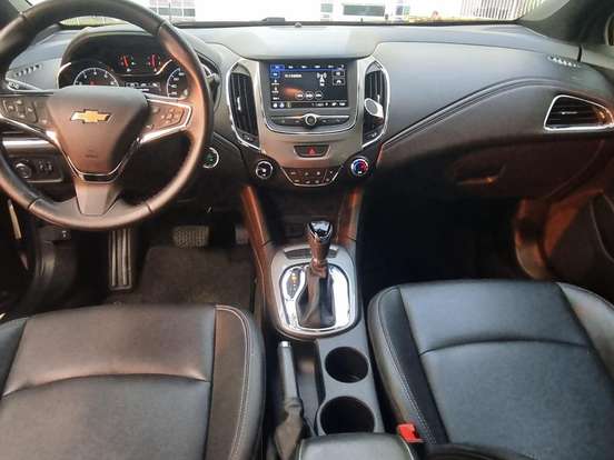 CHEVROLET-CRUZE-2022