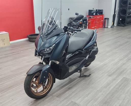YAMAHA XMAX ABS 