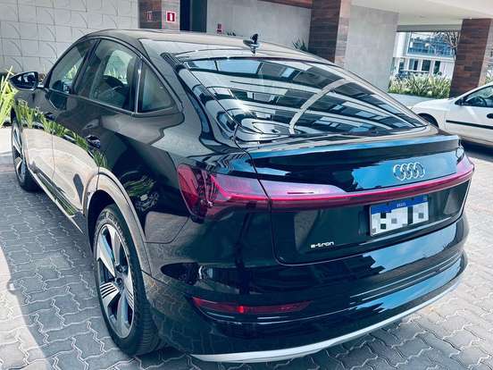 AUDI-E-TRON-ELÉTRICO SPORTBACK PERFORMANCE QUATTRO AUDI-E-TRON-2021
