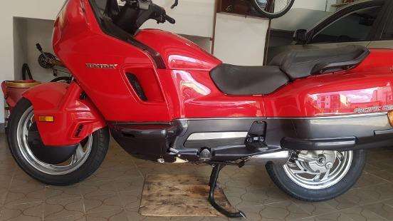 HONDA-PACIFIC COAST 800-1989
