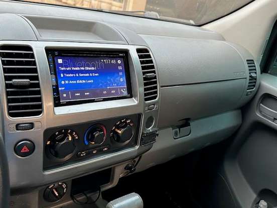 NISSAN-FRONTIER-2007