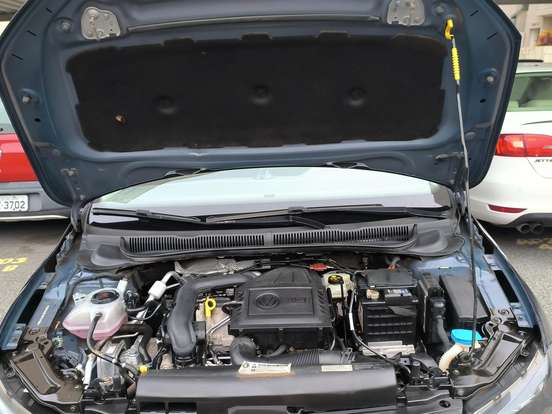 VOLKSWAGEN-POLO-1.0 200 TSI COMFORTLINE AUTOMÁTICO VOLKSWAGEN-POLO-2018