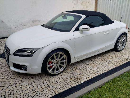 AUDI-TT-2010
