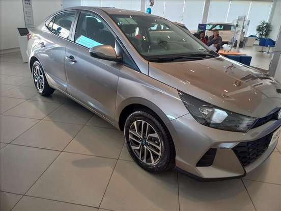 HYUNDAI-HB20S-2024