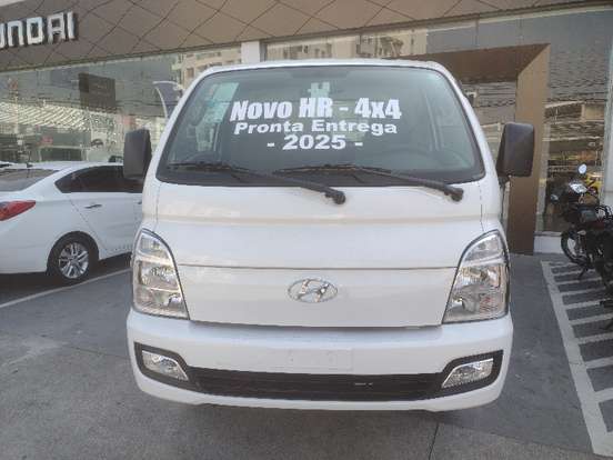 HYUNDAI-HR-2.5 TURBO DIESEL CS 4WD MANUAL HYUNDAI-HR-2024