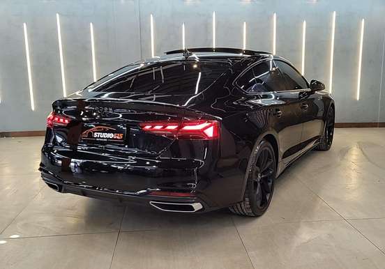 AUDI-A5-2022