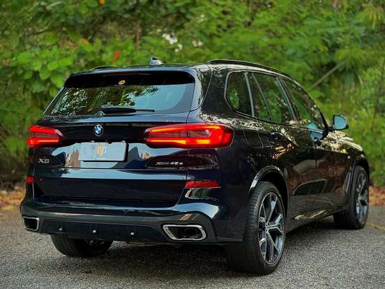 BMW-X5-3.0 I6 TURBO HÍBRIDO XDRIVE45E M SPORT AUTOMÁTICO BMW-X5-2022
