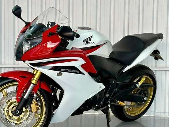HONDA-CBR 600F-2014