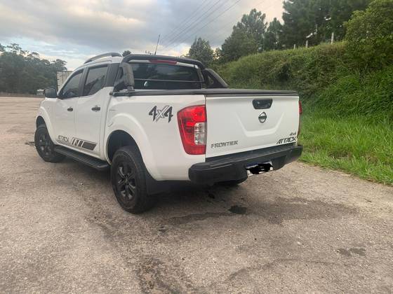 NISSAN FRONTIER 2.3 16V TURBO DIESEL ATTACK CD 4X4 AUTOMÁTICO