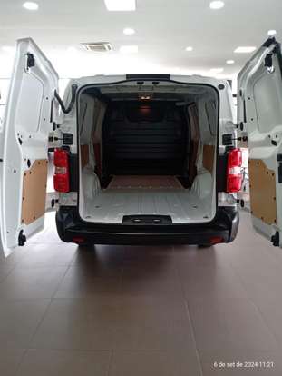 PEUGEOT-EXPERT-2024