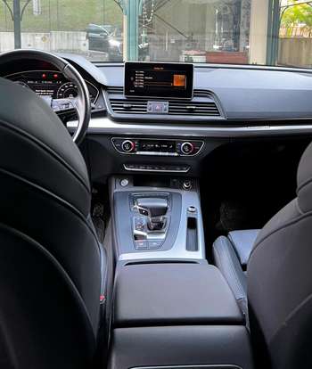 AUDI-Q5-2.0 TFSI GASOLINA PRESTIGE PLUS S TRONIC AUDI-Q5-2019