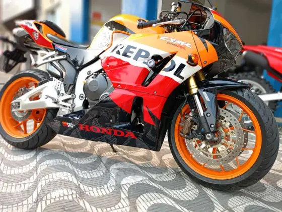 HONDA CBR 600RR 