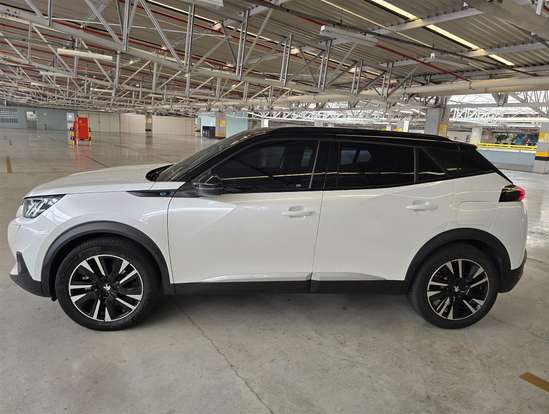 PEUGEOT-2008-2023