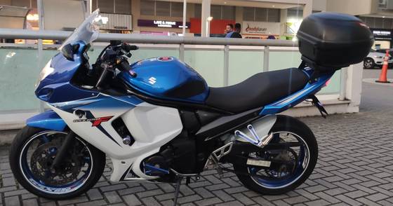 SUZUKI GSX 650 F 