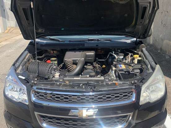 CHEVROLET-S10-2.4 LS 4X2 CD 8V FLEX 4P MANUAL CHEVROLET-S10-2013