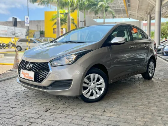 HYUNDAI HB20S 1.6 COMFORT PLUS 16V FLEX 4P MANUAL
