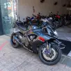 SUZUKI GSX-R750 SUZUKI GSX-R750