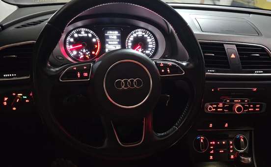 AUDI-Q3-1.4 TFSI AMBITION GASOLINA 4P S TRONIC AUDI-Q3-2016