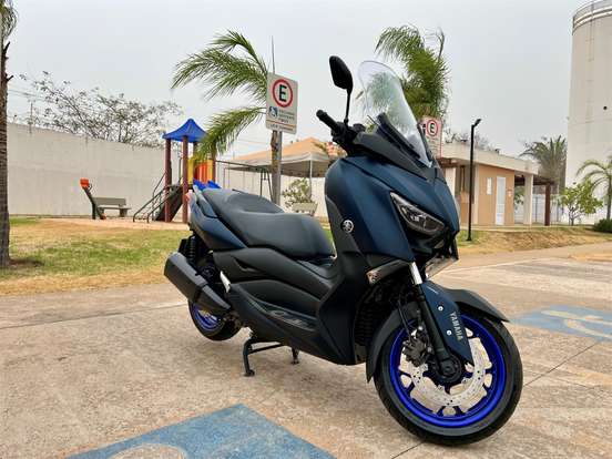 YAMAHA-XMAX ABS-2023
