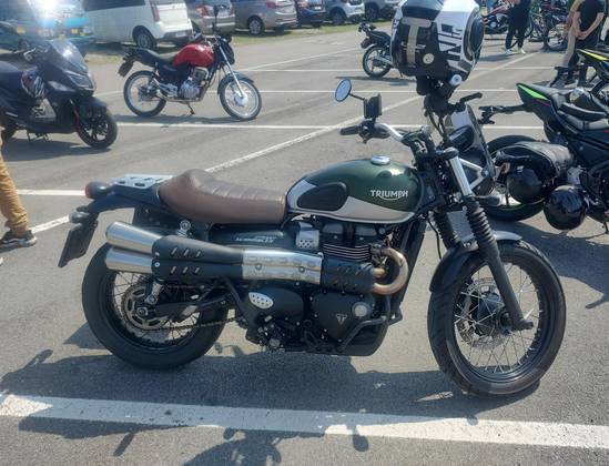 TRIUMPH STREET SCRAMBLER 