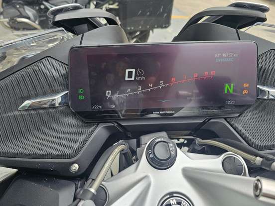BMW-R 1250 RT BMW-R 1250 RT-2022