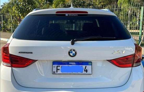 BMW-X1-2015