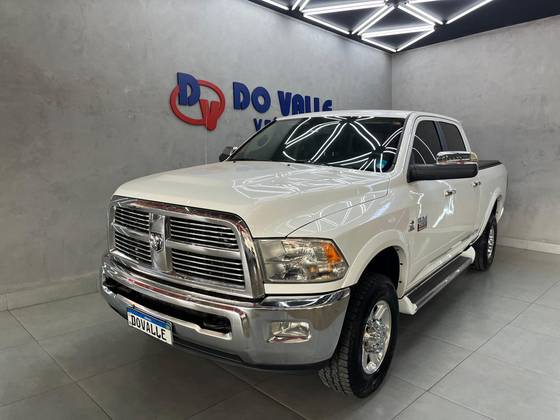 DODGE RAM 6.7 2500 LARAMIE 4X4 CD I6 TURBO DIESEL 4P AUTOMÁTICO